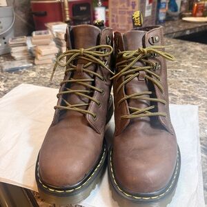 Dr. Martens Luana #AW004 Combat Boots Women’s Size 8 Has some creasing Great!